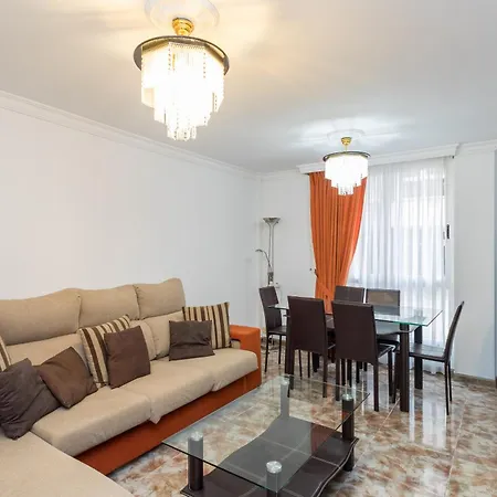 3br Spacious Patio 2 Min To - Parking